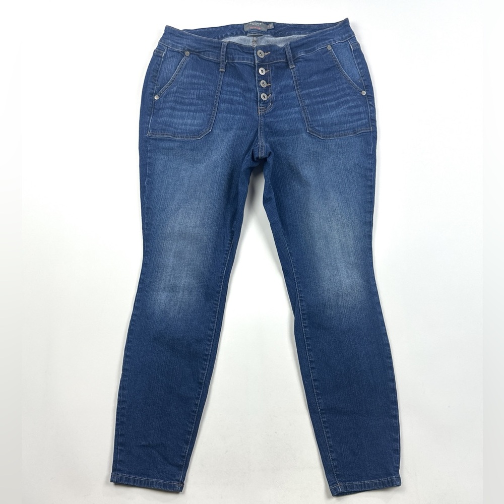 Torrid Mid Rise Skinny Vintage Stretch Womens 14R Regular Blue Jeans Button Fly